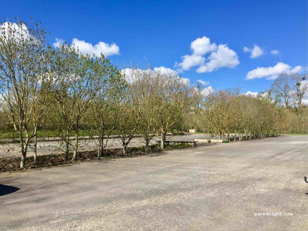 (41260) Blois - 118 Levée des Tuileries — foto