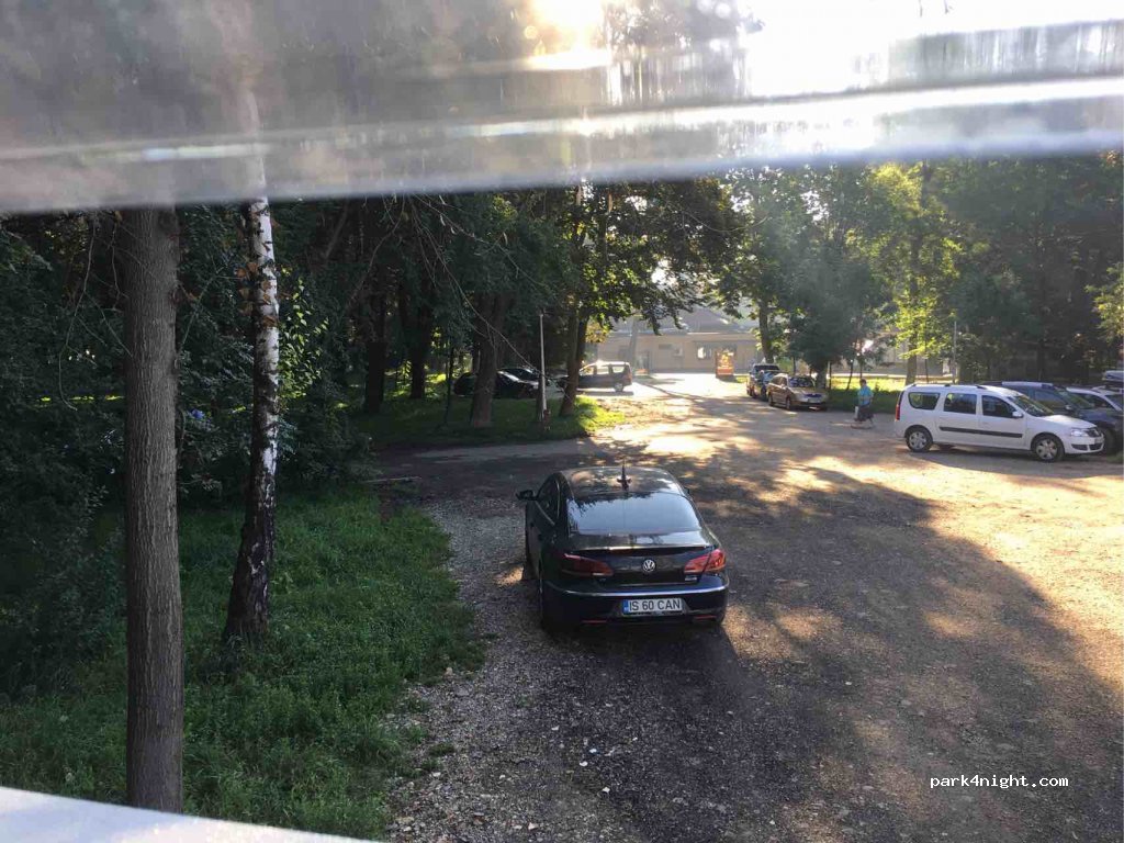 (600033) Bacău - 32 Aleea Parcului — foto 3