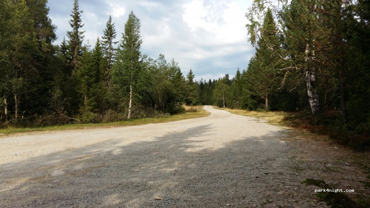 (2340) Oksna - Unnamed Road — foto 2