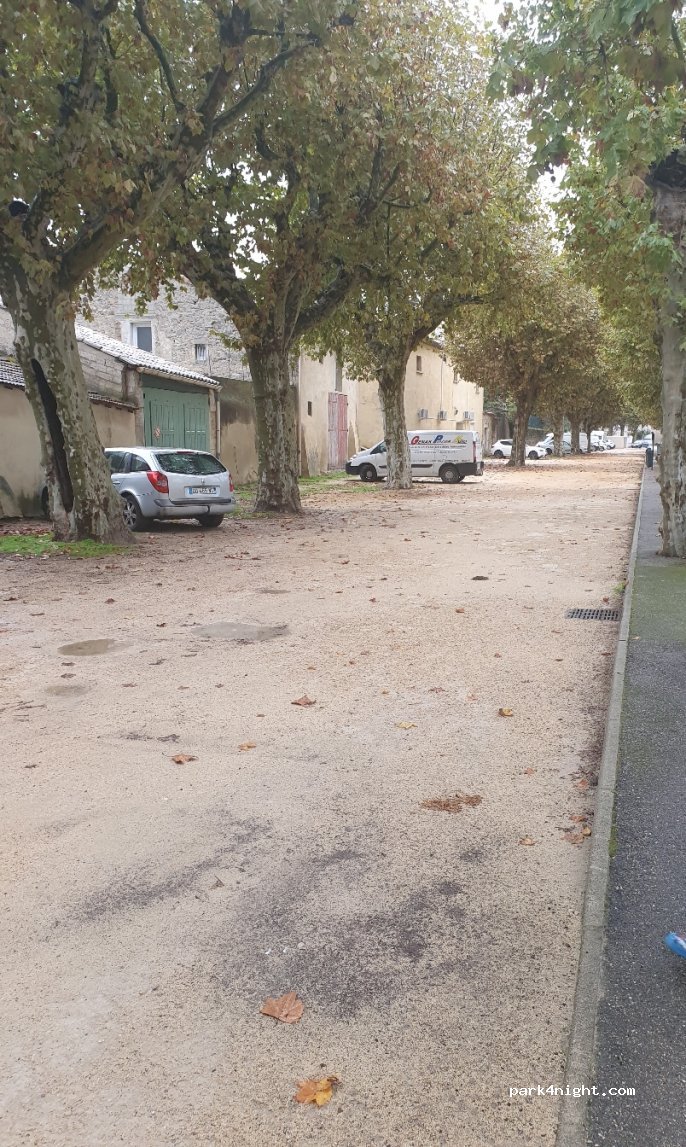 (84840) Lapalud - 16 Rue des Fossés — foto