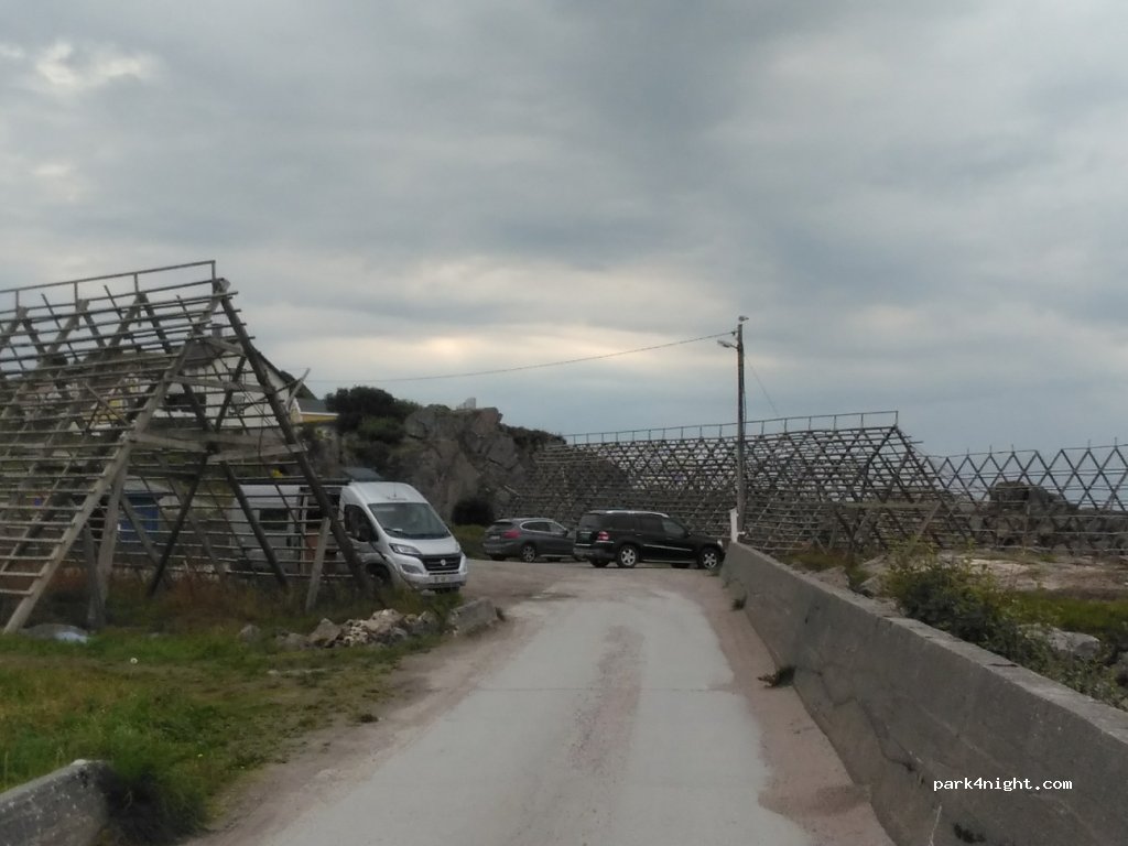 (6530)  - Unnamed Road — foto
