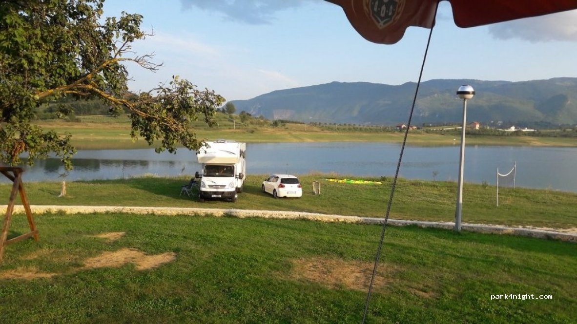 Caffe Restaurant Pansion Camp — foto