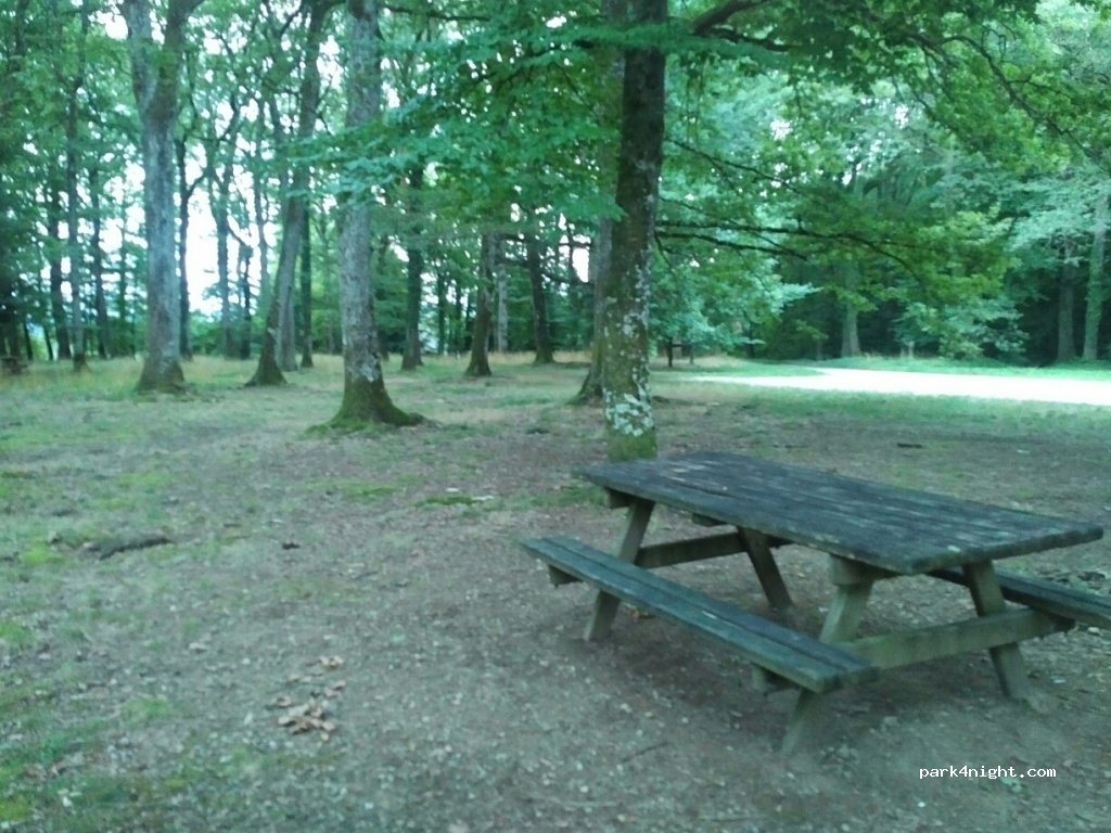 (89450) Vézelay - 271-272 La Goulote — foto