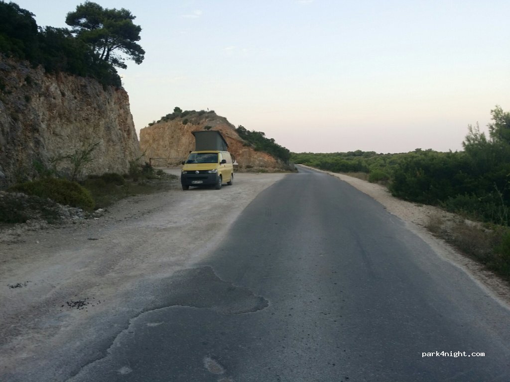 (290 91) Maries - Unnamed Road — foto