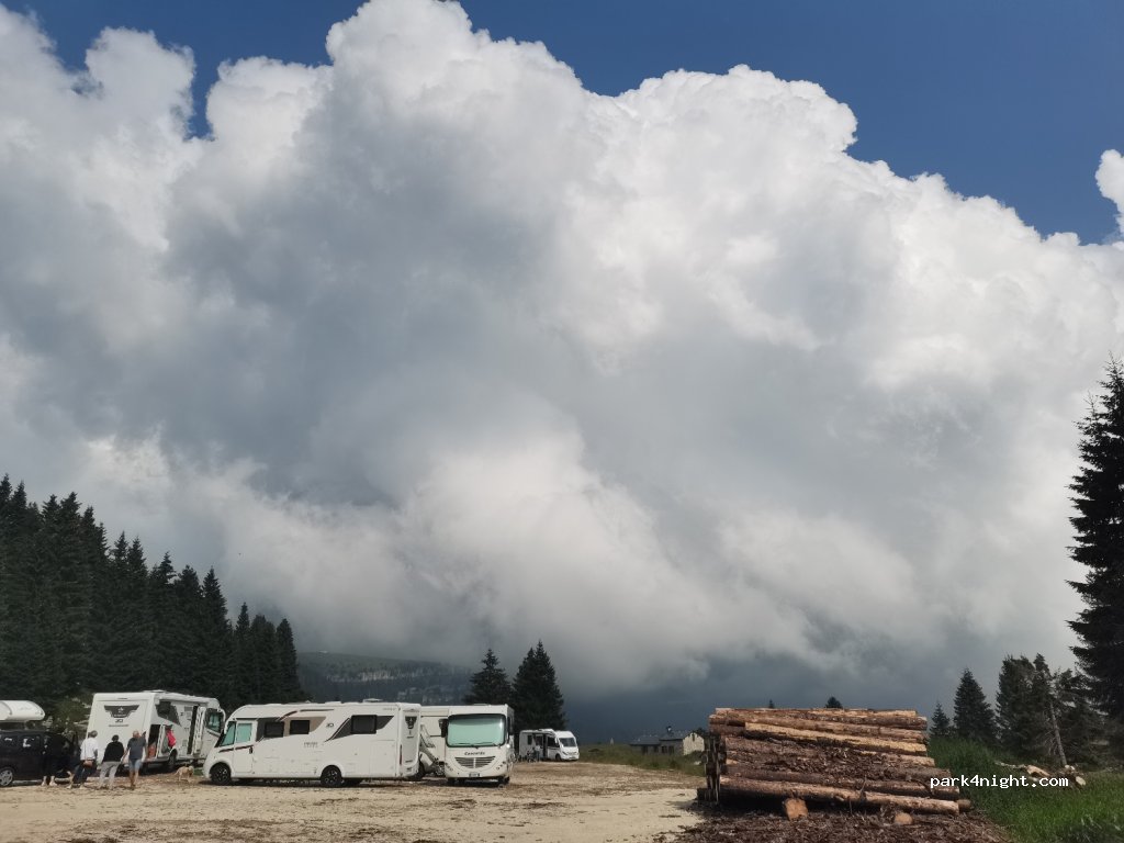 (38064) Folgaria - 14 Strada Provinciale 143 — foto