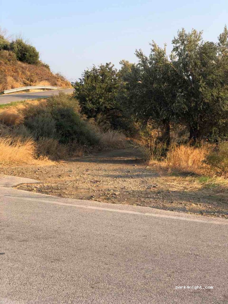 (180 20) Poros - Unnamed Road — foto 2