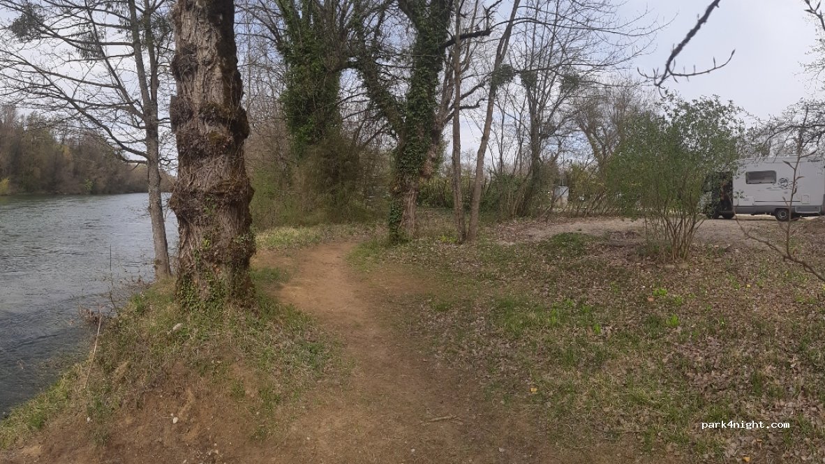 Camping Ain L'Escapade — foto
