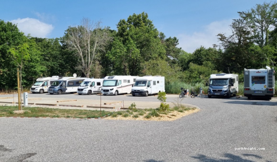 Aire de camping-car park de Sarzeau (Morbihan) — foto