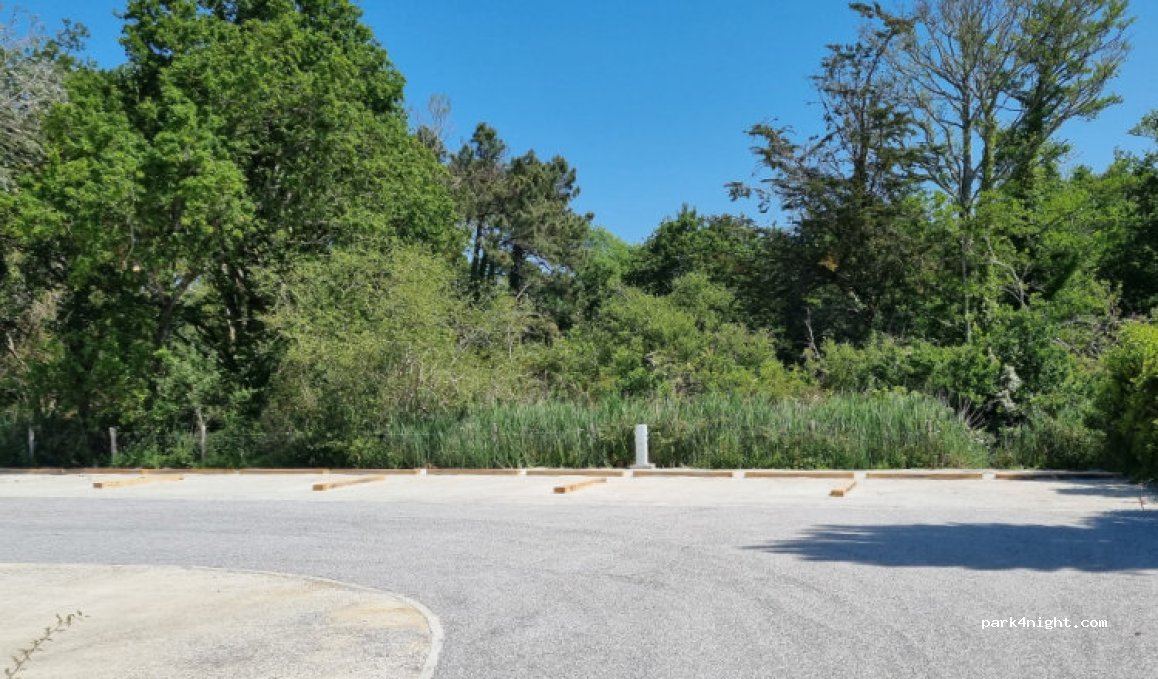 Aire de camping-car park de Sarzeau (Morbihan) — foto 5