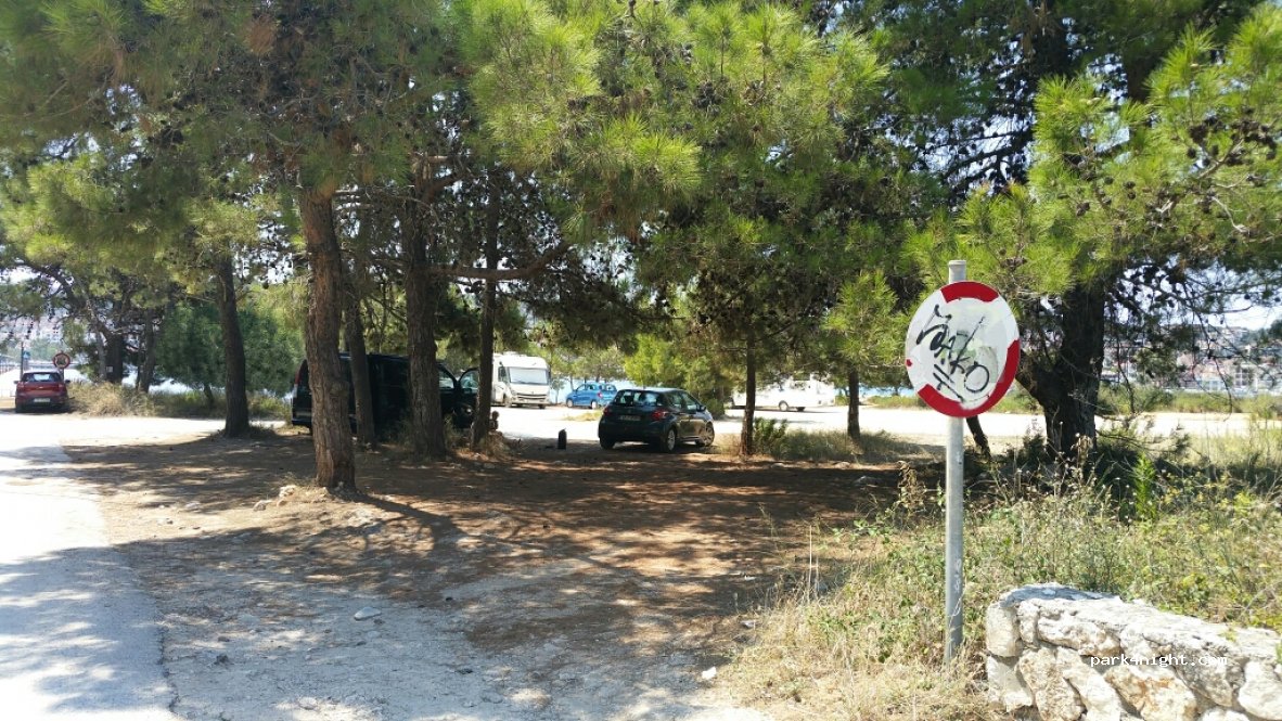 (281 00) Drapano - 3 Eparchiaki Odos Argostoliou — foto