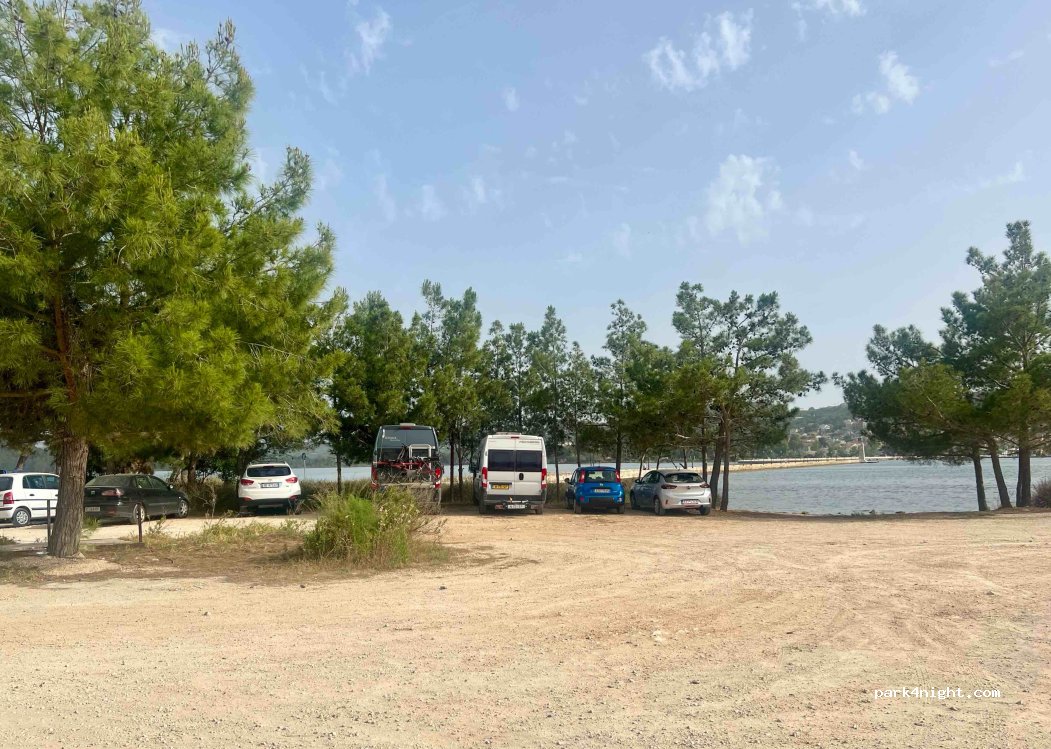(281 00) Drapano - 3 Eparchiaki Odos Argostoliou — foto 4