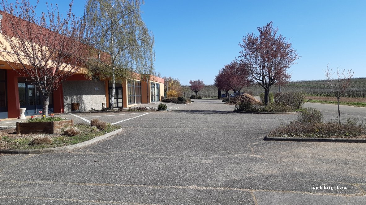 (68630) Bennwihr - 10 Rue du Stade — foto 2