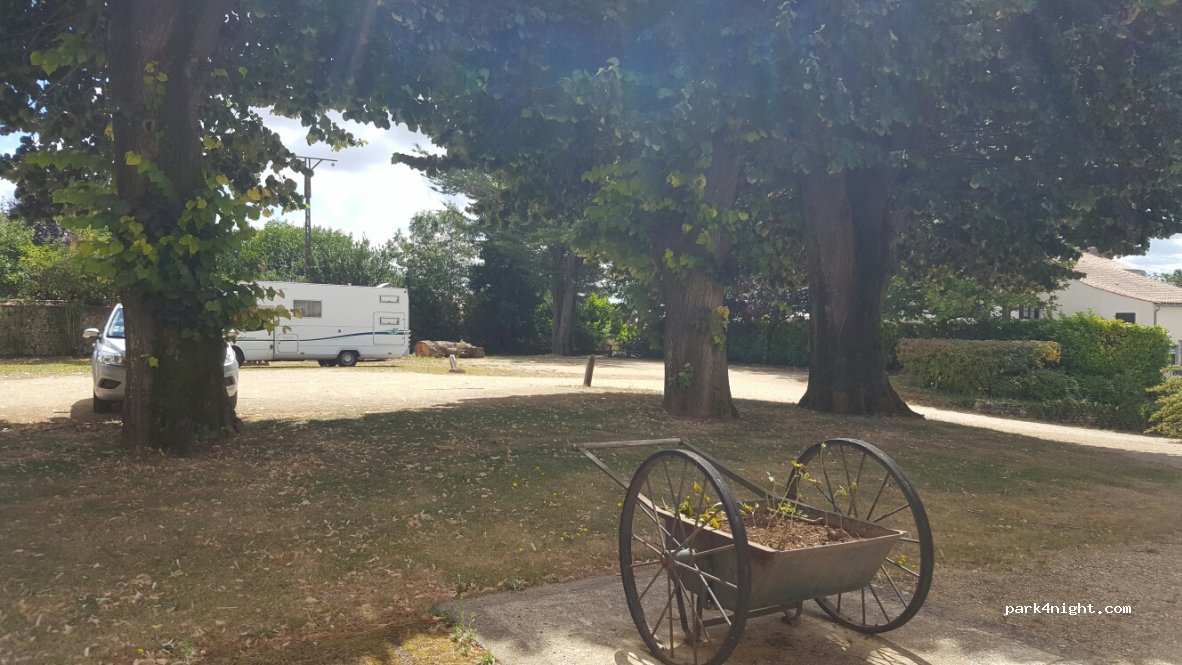 (85570) Pouille - 22 Route de Fontenay — foto 3