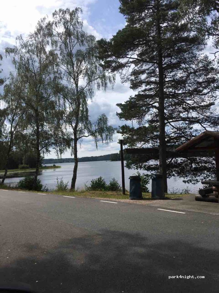 (512 64) Holsljunga - Holsljungavägen — foto
