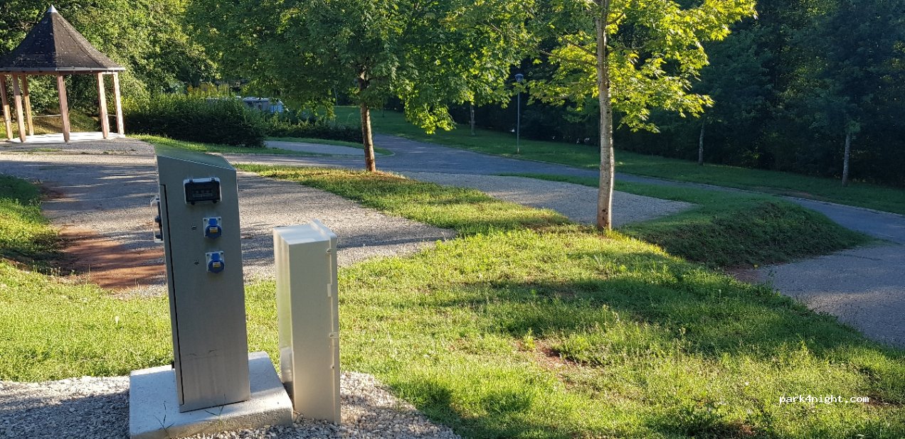 (12330) Marcillac-Vallon - Route du Pont de Coursavy à Rodez — foto