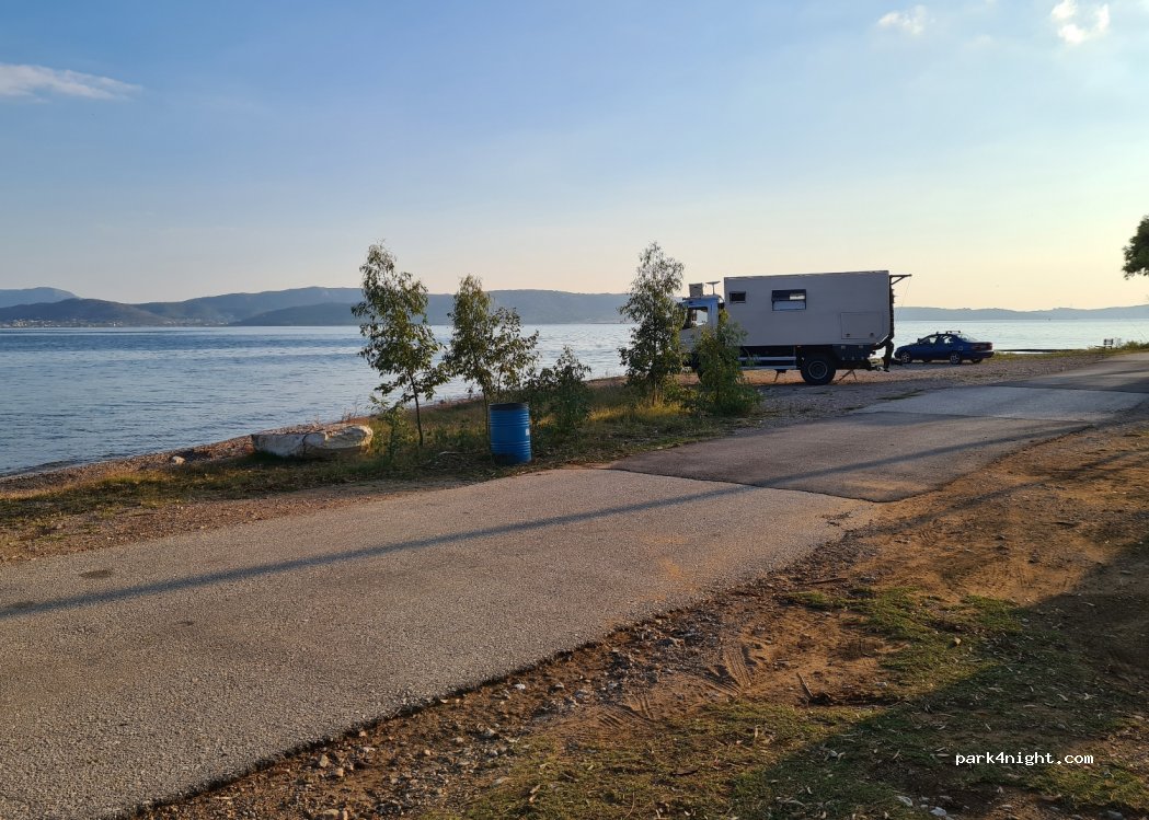 (190 06) Nea Peramos - 105 28is Oktovriou — foto 4
