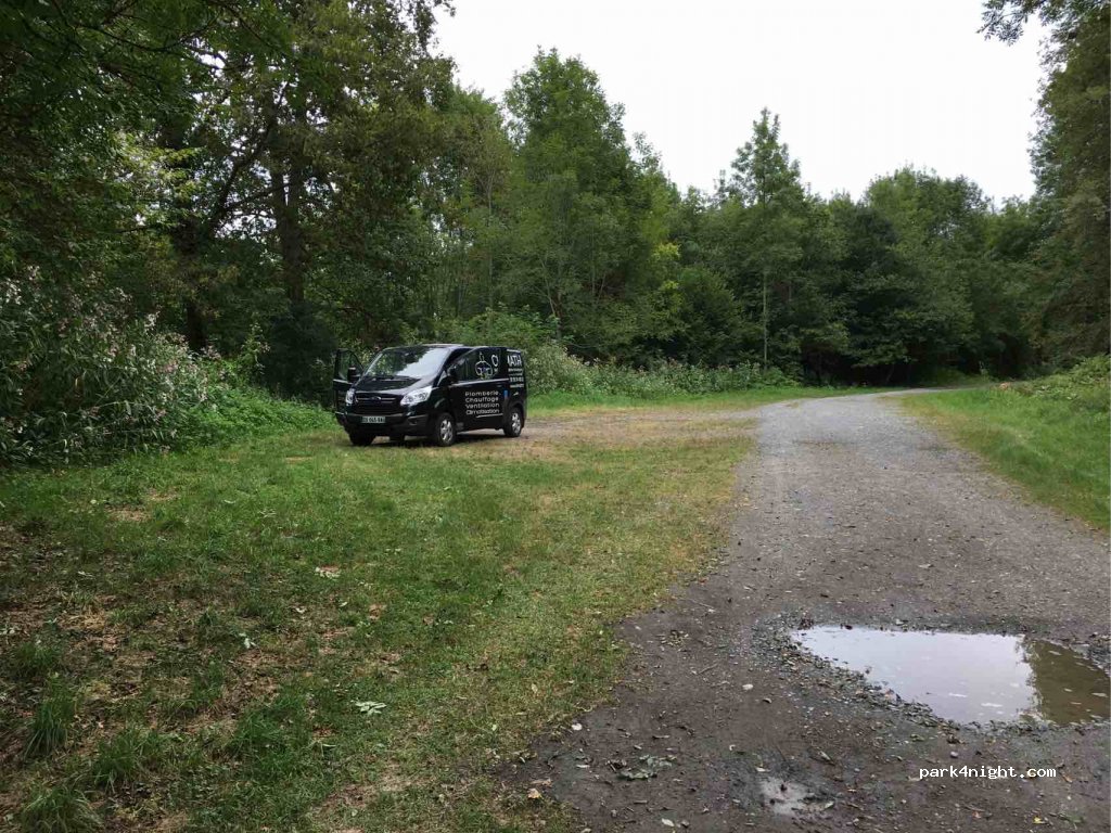 (65270) Peyrouse - 19 Route de Pau — foto