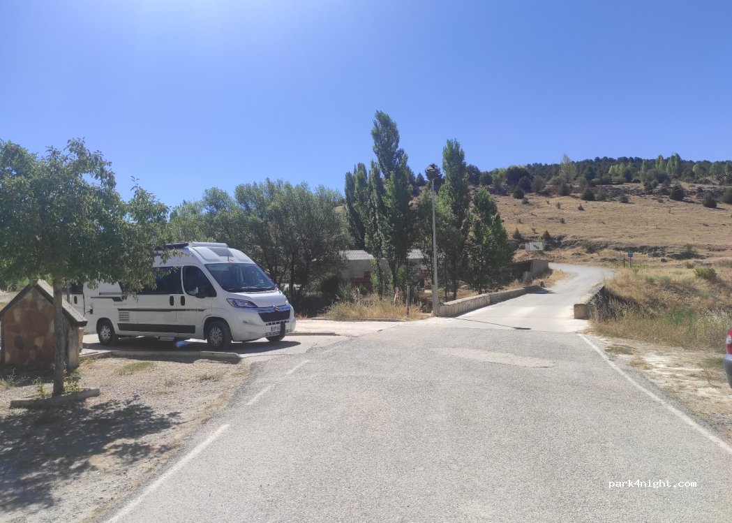 (09660) Hontoria del Pinar - 3 Calle Cuesta Herrera — foto 3