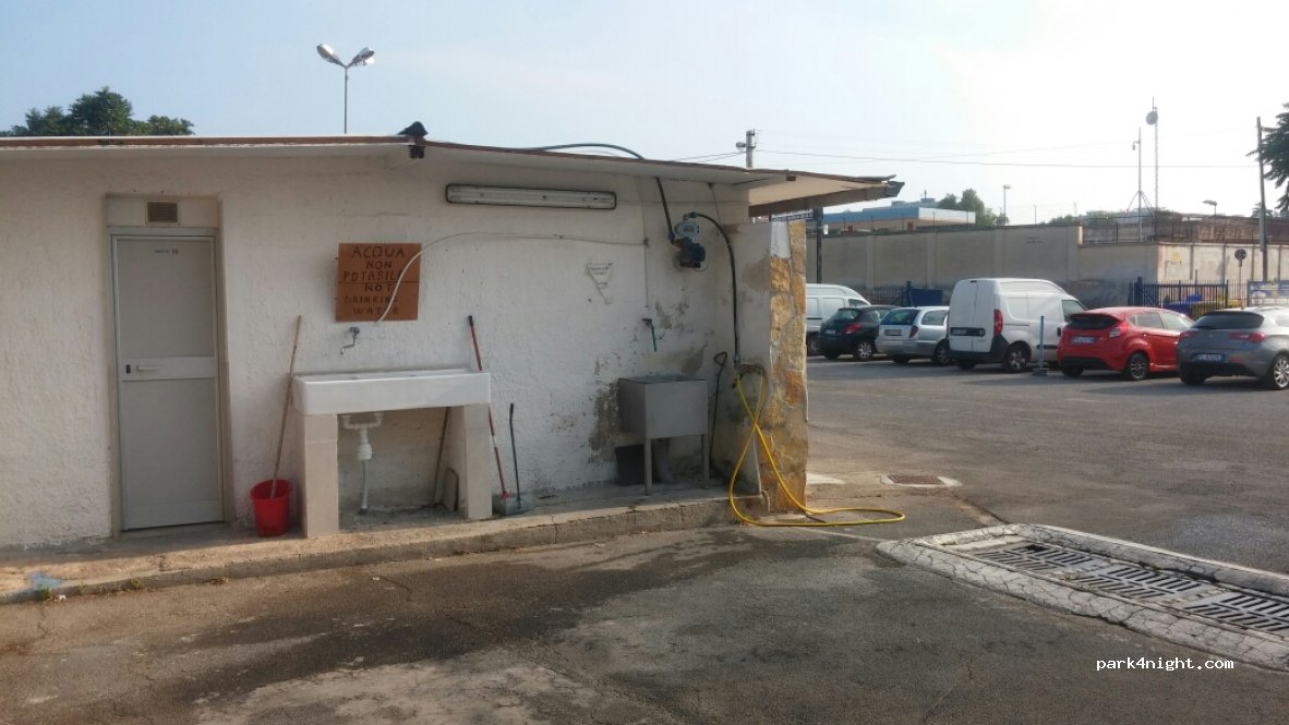 (70125) Bari - 39 Via Alberotanza — foto 3