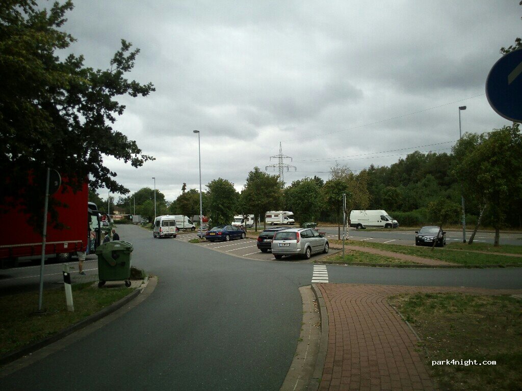 (30826) Garbsen - 125 Burgstraße — foto