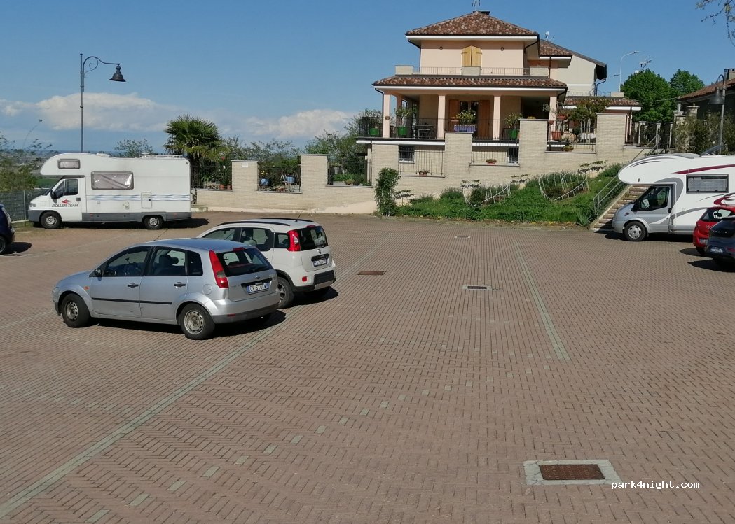 (15030) Coniolo Bricco - 8 Via Fratelli Bandiera — foto 2