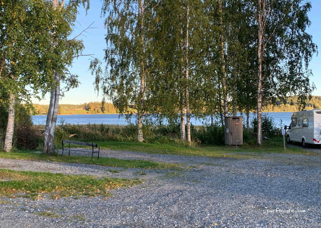 (922 62) Tavelsjö - 38 Strandvägen — foto