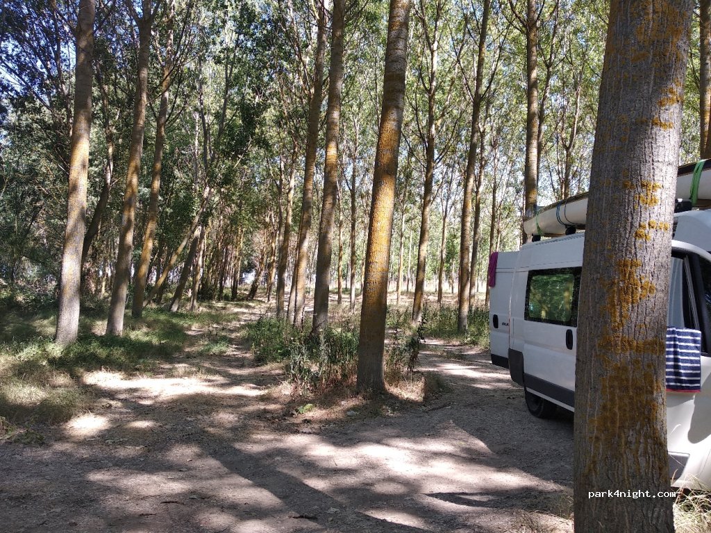 (47130) Simancas - 5136 Calle de Robladillo — foto