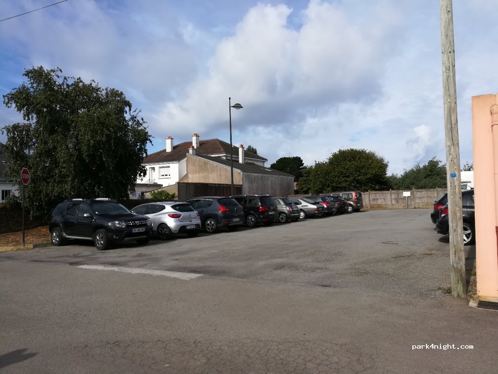 (44210) Pornic - 25 Rue Joseph Adolphe Rousse — foto