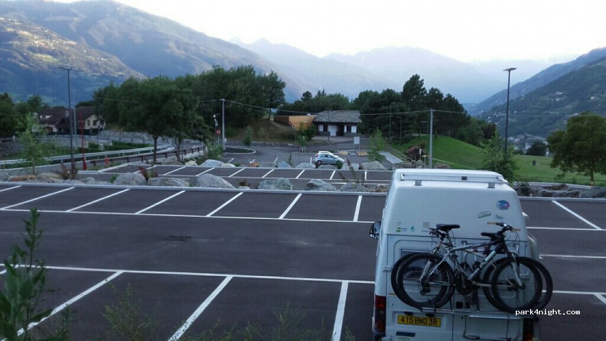 (11020) Chef-Lieu, Aosta - 8 Località Croux — foto