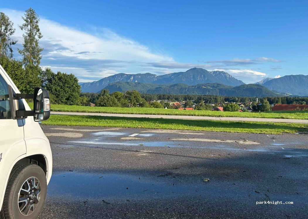 (9130) Poggersdorf - 1 Hauptplatz — foto