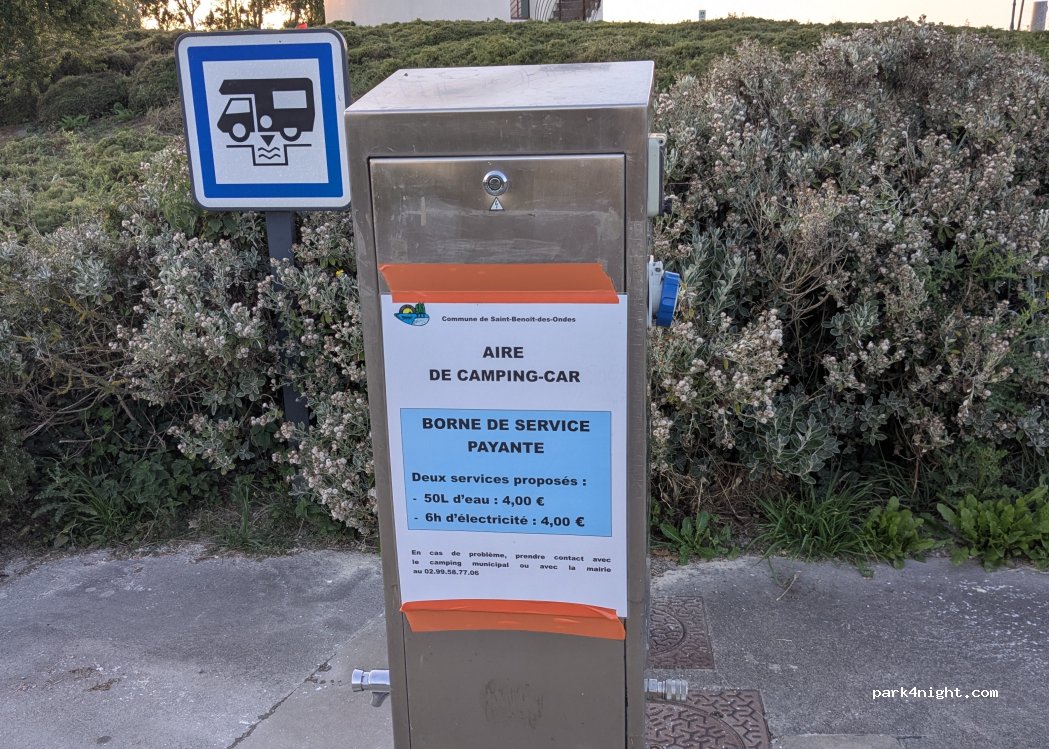 Aire De Camping-car Saint-Benoît-des-Ondes — foto 5