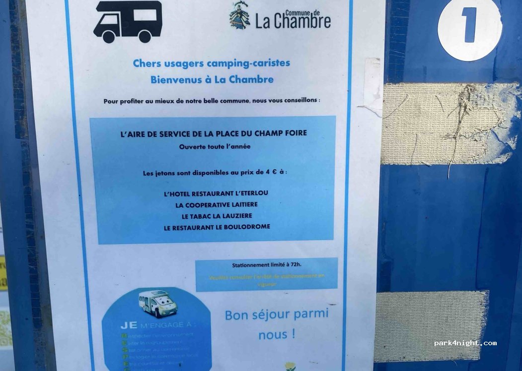 (73130) La Chambre - Place du Champ de Foire — foto 5