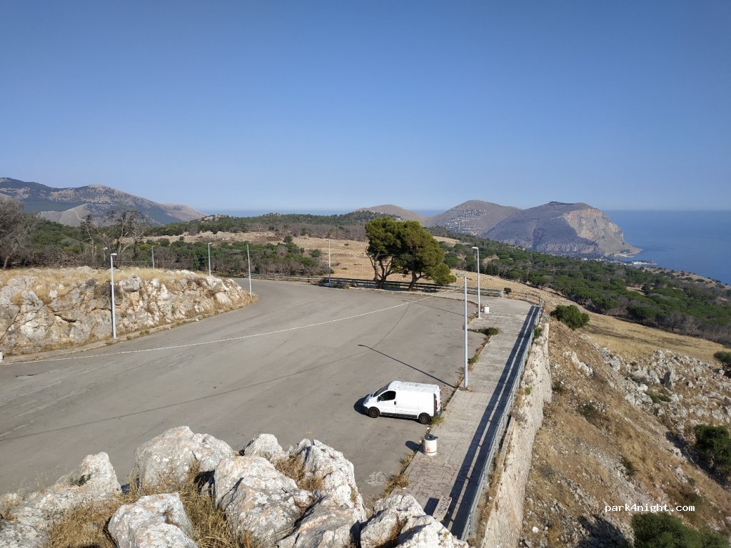 (90142) Palermo - Via Padre Giordano Cascini — foto