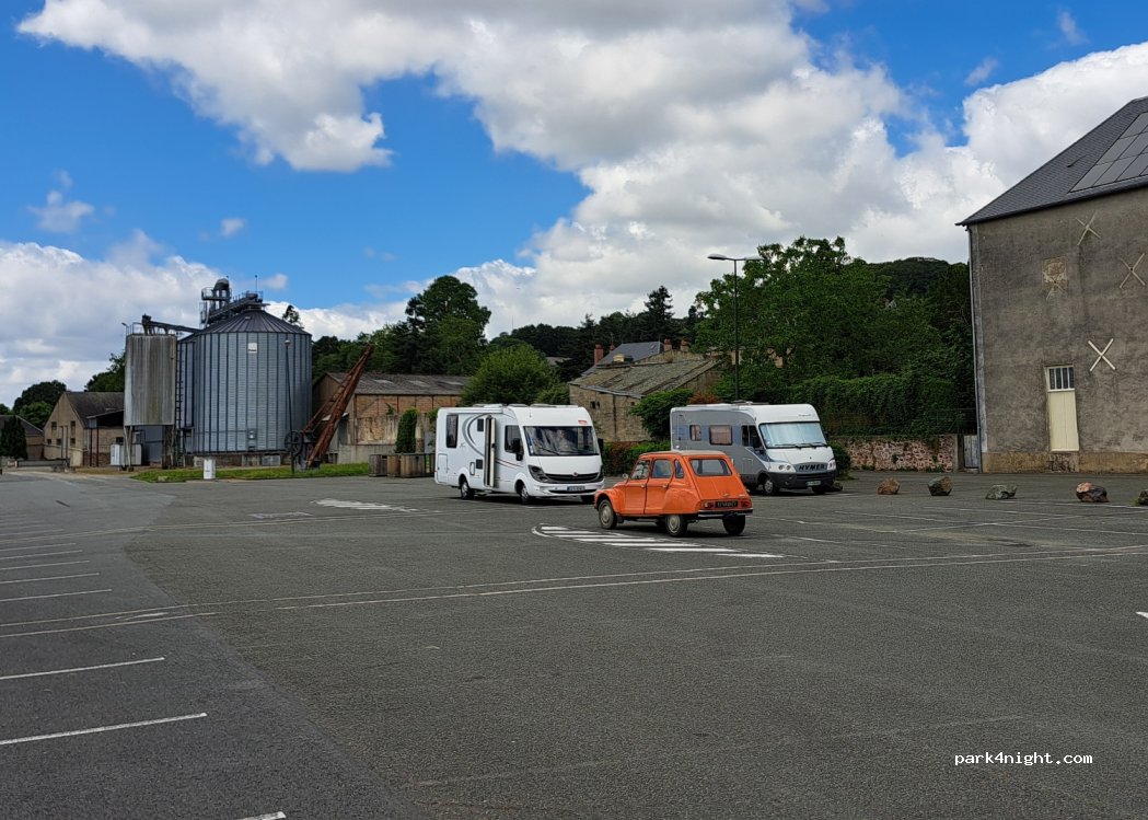 (72140) Sillé-le-Guillaume - La Gare — foto 4