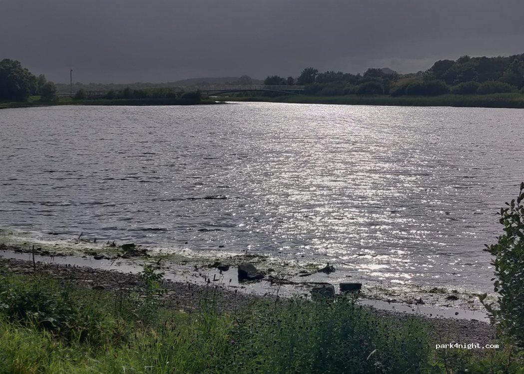 () Castlebar - Lough Lannagh Village — foto 3