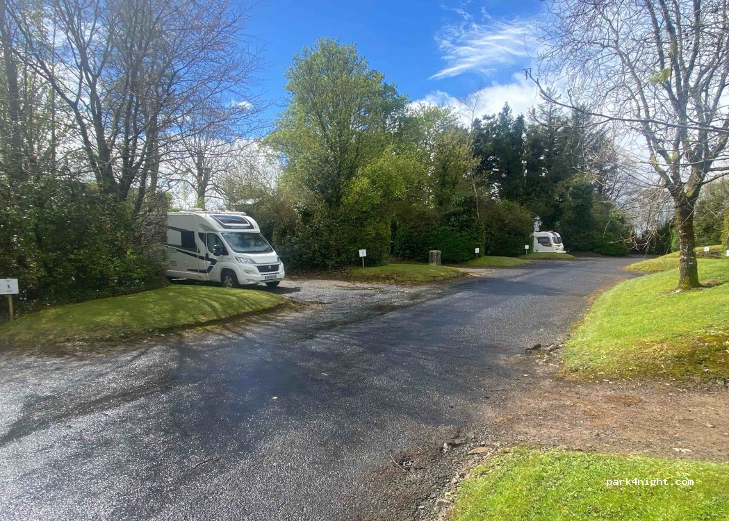 () Castlebar - Lough Lannagh Village — foto 4