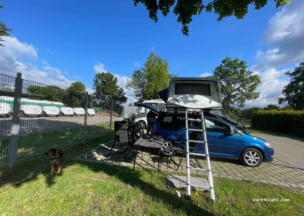 Wohnmobilstellplatz Dethleffs Werk Isny — foto 3