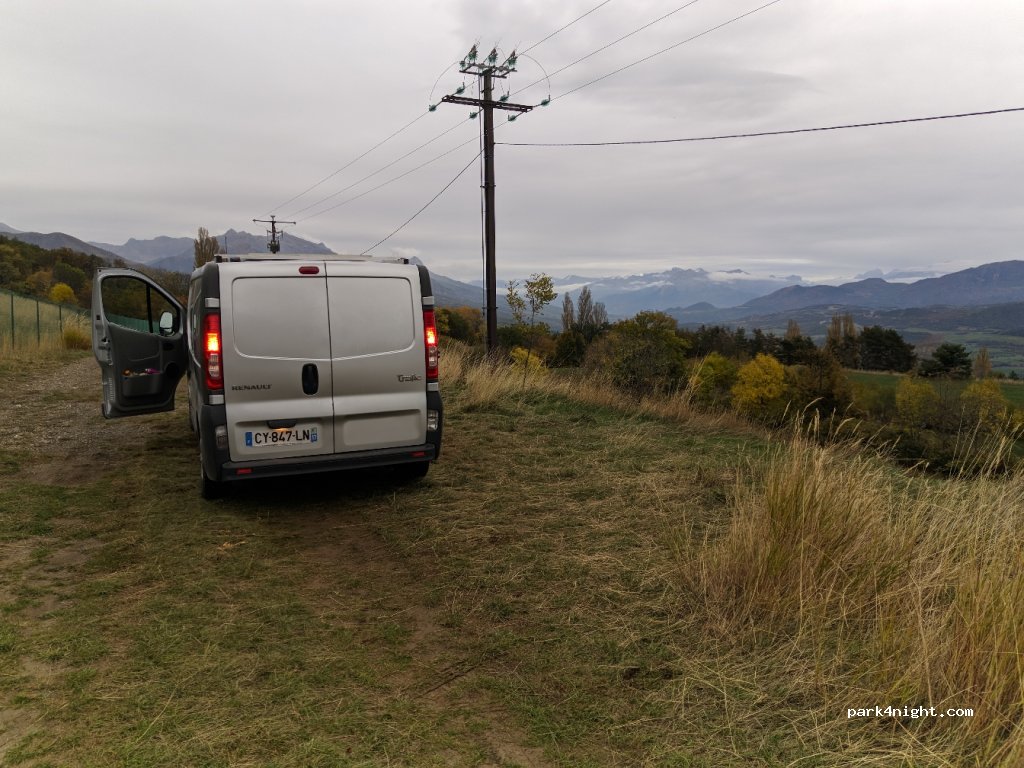 (05000) Gap - Les Rostands — foto 2