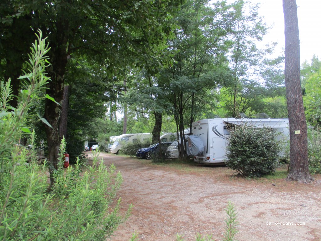 Camping Le Font du Merle — foto