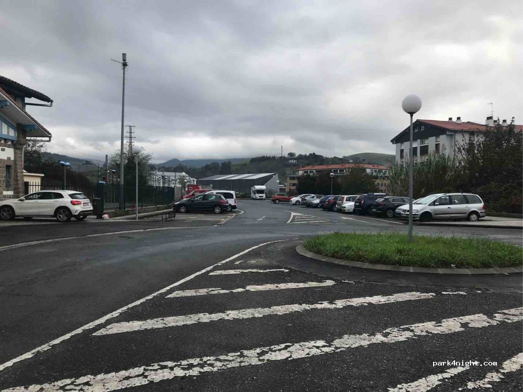 (20750) Zumaia - 1 Estazioa Kalea — foto 2