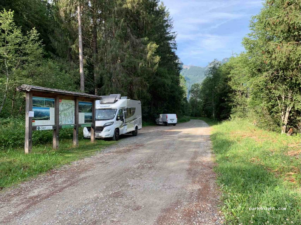 (5741) Neukirchen am Großvenediger - Einöde — foto
