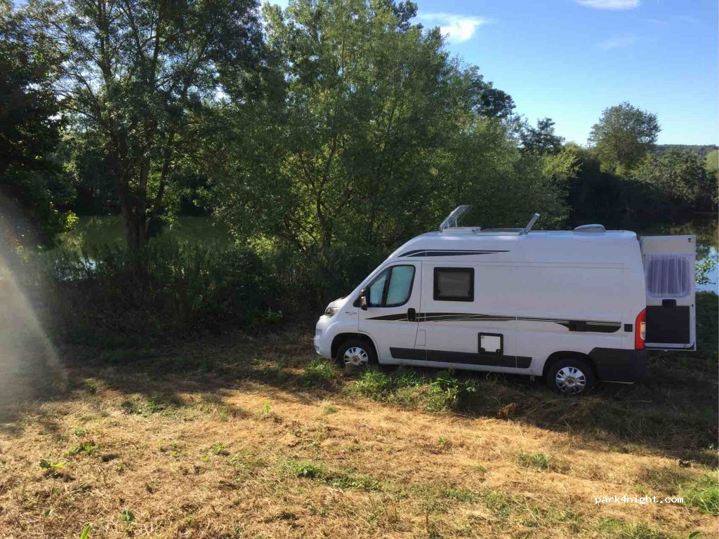 (37510) Savonnières - 544 Le Pavillon — foto