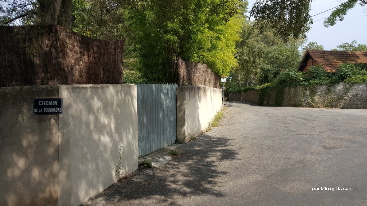 (30900) Nîmes - 86 Chemin de la Tour Magné — foto