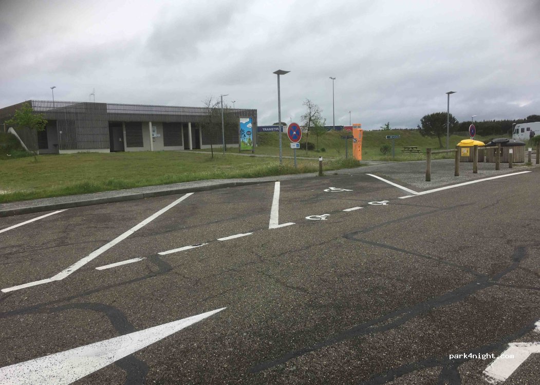(40210) Labouheyre - Route des Estuaires — foto 3