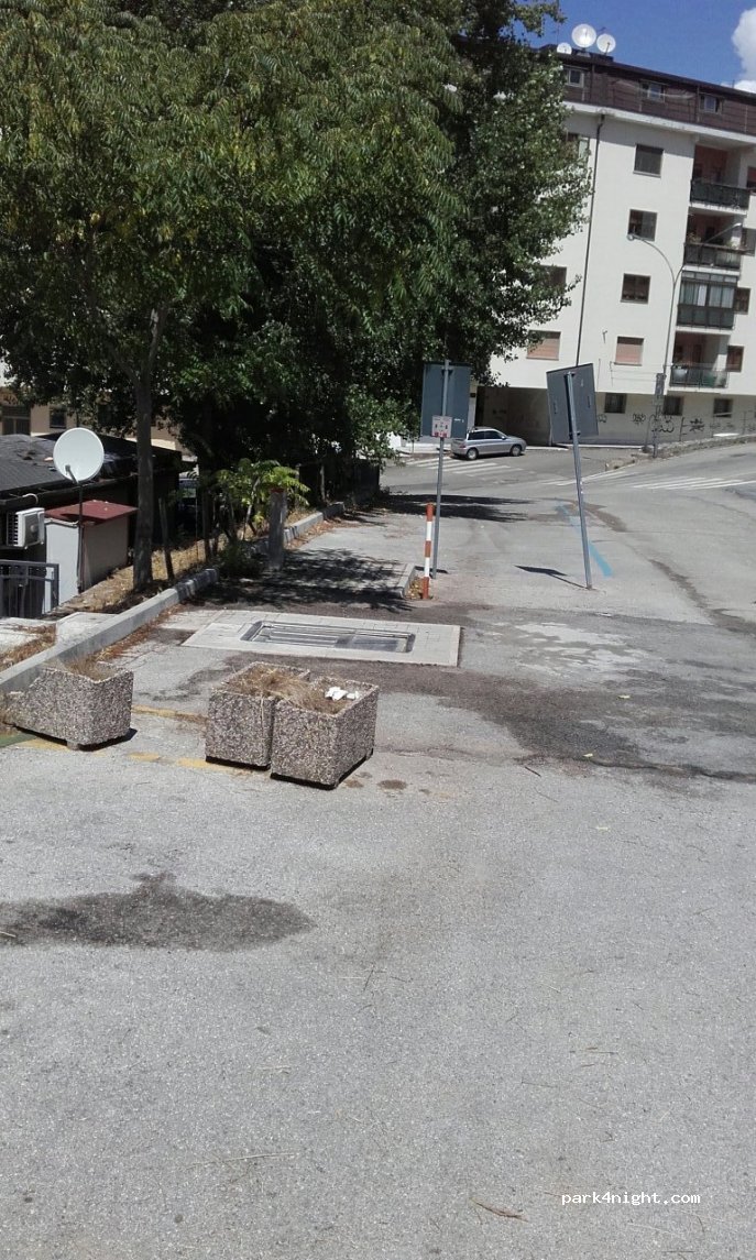(85100) Potenza - 114 Via Zara — foto