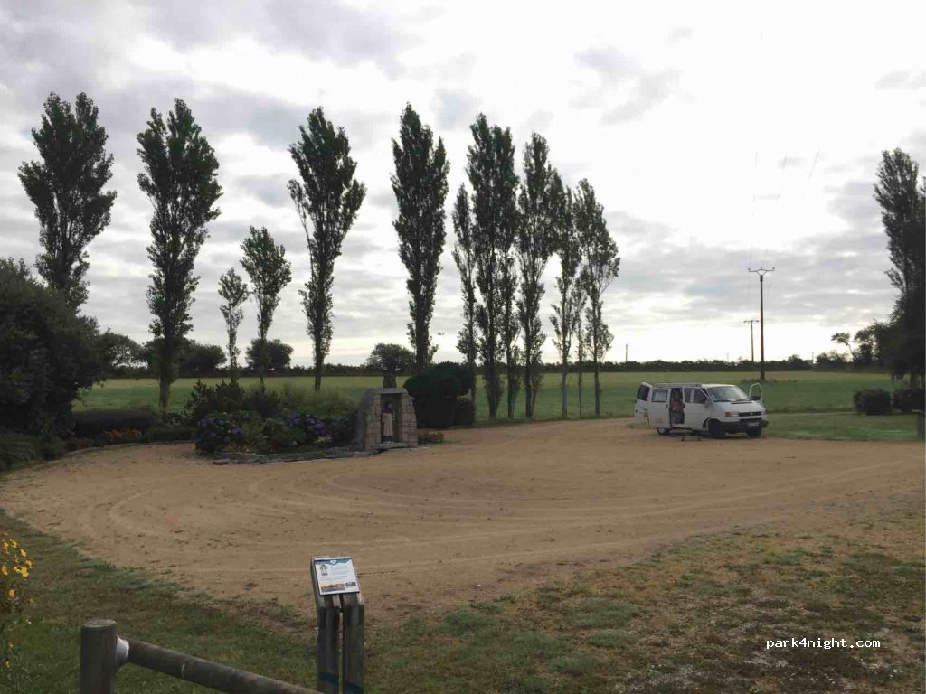 (29430) Lanhouarneau - D788 — foto 3