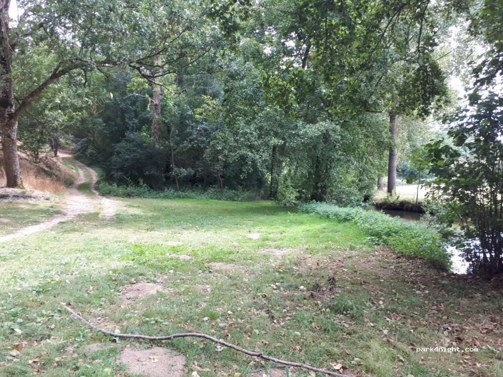 (79250) Nueil-les-Aubiers - 1 Résidence du Bois Grimaud — foto