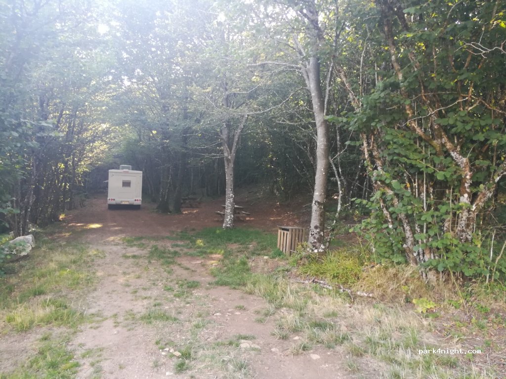 (81230) Lacaune - Unnamed Road — foto 2