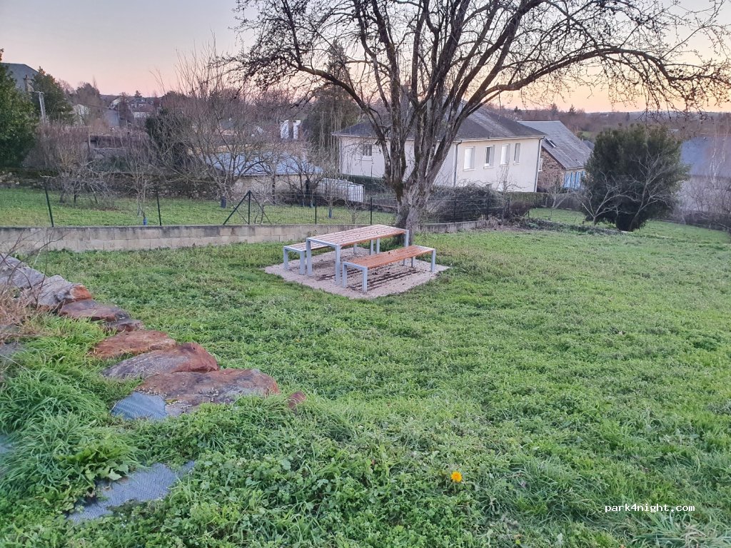 (12800) Naucelle - 9 Rue du Paradis — foto 2