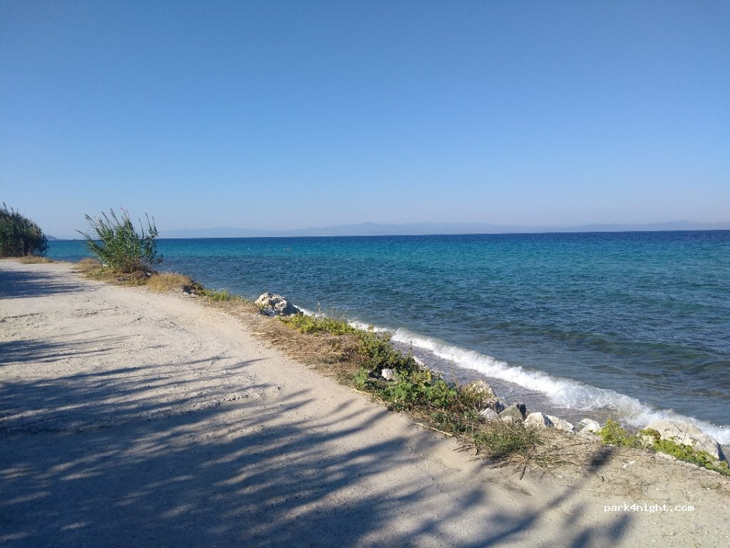 (630 77) Kassandra - Unnamed Road — foto